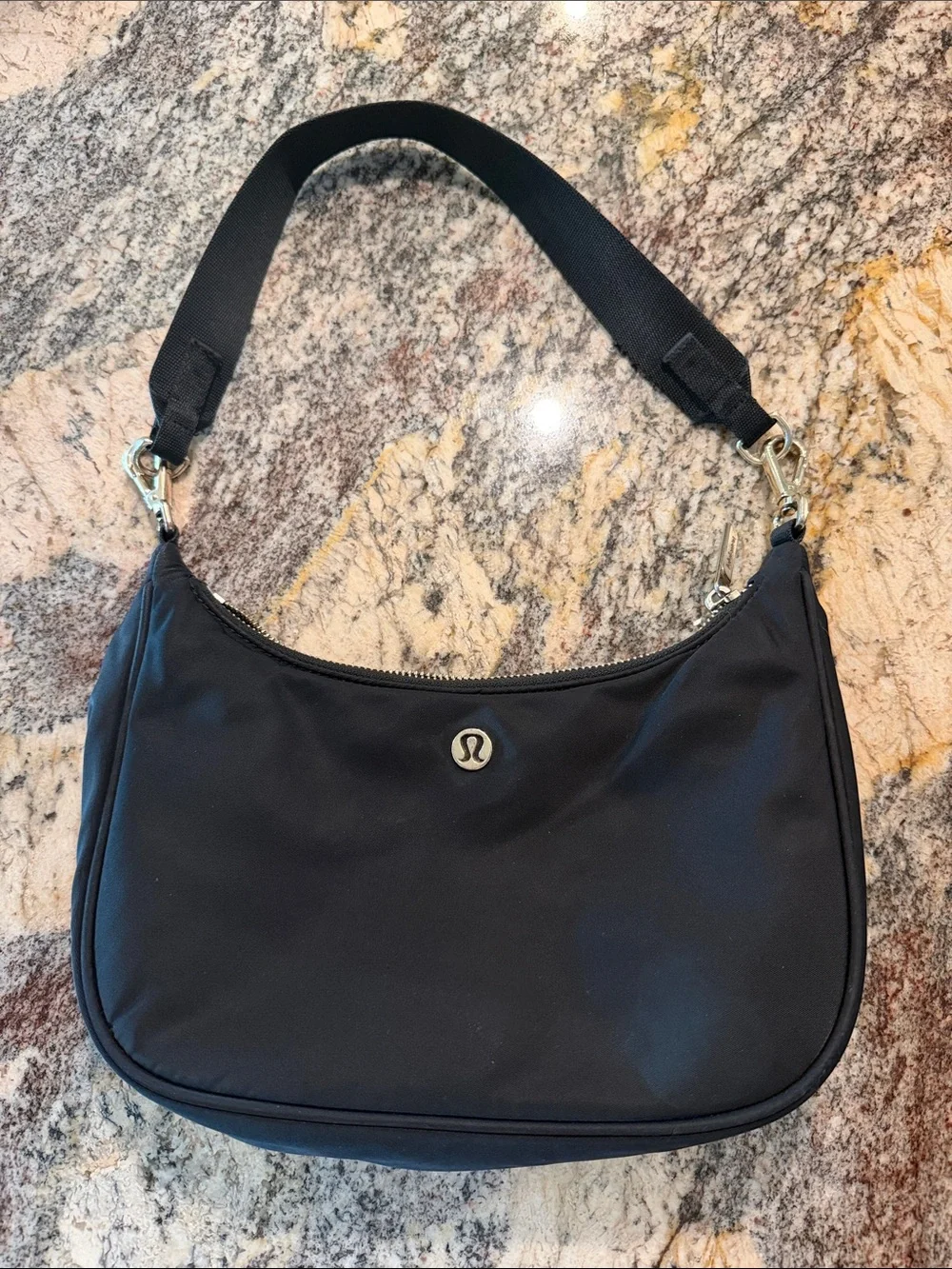 lululemon athletica | City Essentials | Black